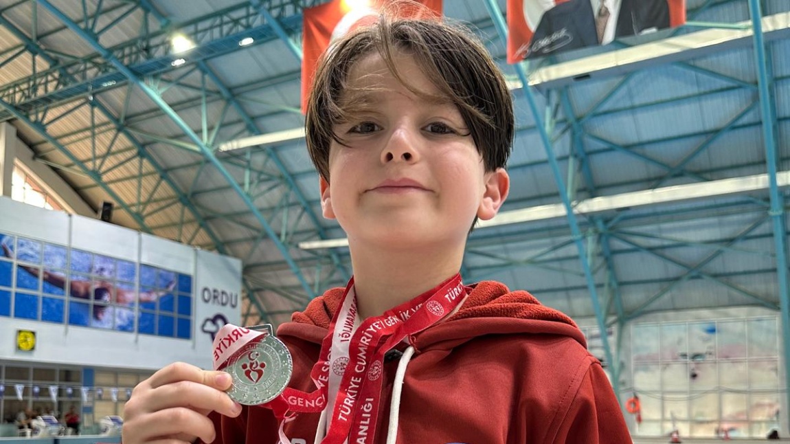 Okul Sporları Minikler Yüzme İl Birinciliği Yarışması